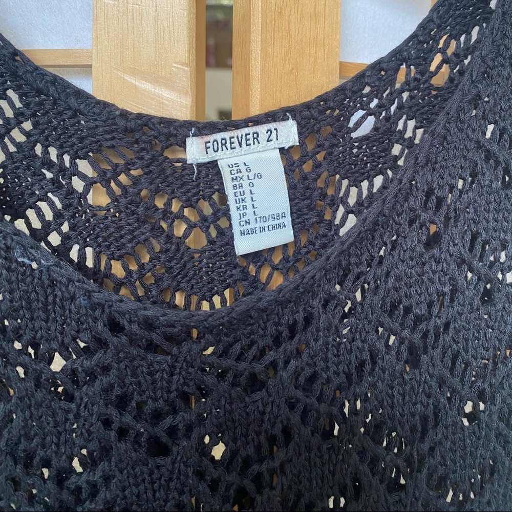 Fringe Crochet Tank Top - Picture 3 of 4